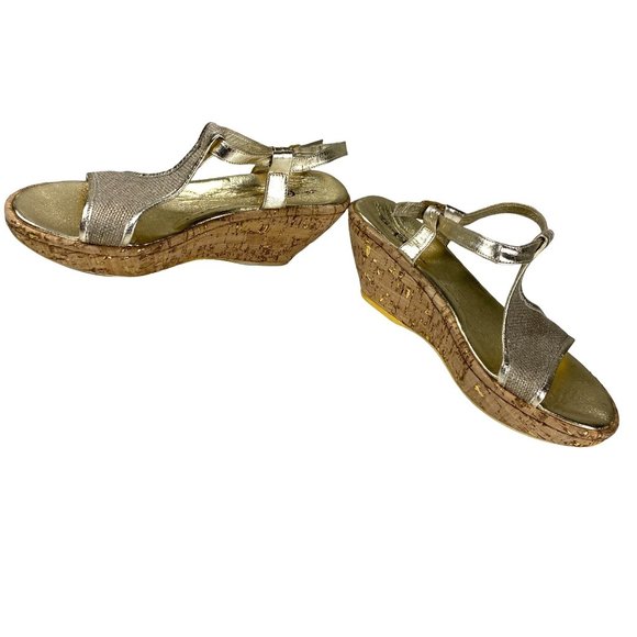 Born Concepts wedge gold adjustable T-strap heeled Sandals arch support 8/39 - Picture 7 of 16